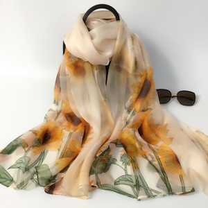 2025 nuovo scialle di alta qualità in Chiffon di seta 100% sciarpa lunga in <span class=keywords><strong>Tulle</strong></span> di seta naturale 175CM * 110CM personalizzazione floreale all'ingrosso - Product Image 3