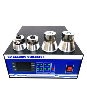 Générateur d'ondes ultrasoniques pulsées <span class=keywords><strong>de</strong></span> 300 W utilisé pour les pièces <span class=keywords><strong>de</strong></span> machine <span class=keywords><strong>de</strong></span> nettoyage <span class=keywords><strong>de</strong></span> portes <span class=keywords><strong>de</strong></span> véhicules électriques à énergie nouvelle - Product Image 2
