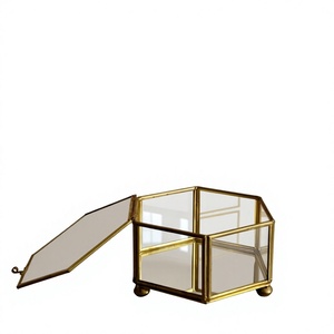 Caja de Joyería de Metal y Vidrio en Forma de Cubo, Caja Decorativa para Exhibición de Joyería de Moda para Mujer, Cajas y Contenedores Pequeños Personalizables para Regalos - Product Image 1