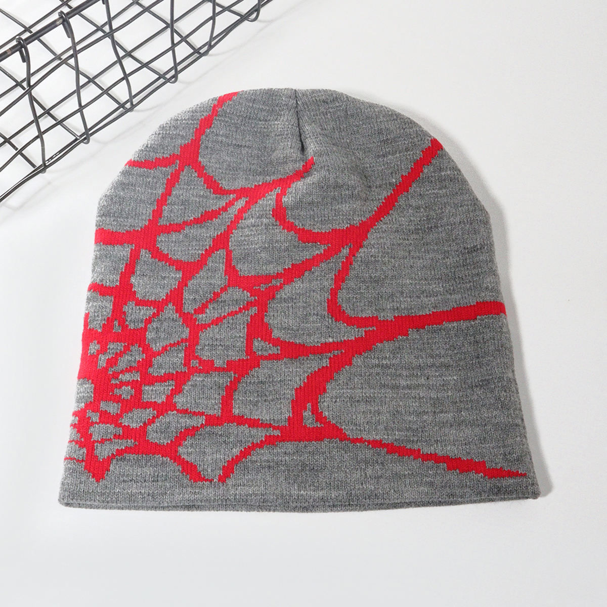 สีเทาแดง