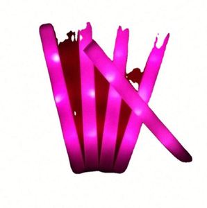 Palo de espuma LED multicolor desechable y ecológico con logotipo personalizado, 100 unidades MOQ para eventos navideños - Product Image 3