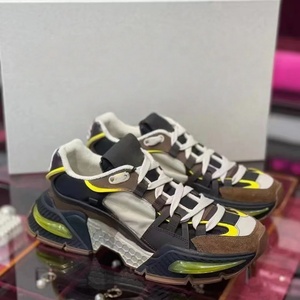 Chaussures de sport tendance 2026 pour hommes, rehaussantes, avec empeigne en maille respirante, à lacets, style basketball, personnalisables, originales - Product Image 2