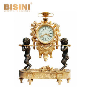 Coleccionable antiguo estilo europeo dorado Ángel montado pintado a mano de porcelana y latón Floral Hada reloj de mesa - Product Image 3