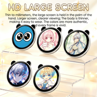 Insignia Inteligente Magnética Creativa 2026 con Pantalla HD y Luz LED de Colores, Insignia Digital Portátil para Almacenamiento de Fotos Selfie y Regalos