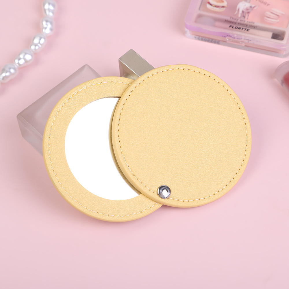 สีเหลือง