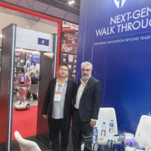 에버가드 휴대용 보안 45존 고정형 금속 탐지기 공항 스타일 통과형 - Product Image 5