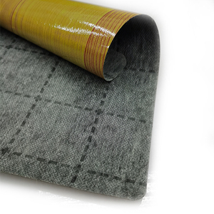 Support en tissu non tissé Revêtement de sol en PET Rouleau de revêtement de sol en vinyle Tapis en PVC Feuille de revêtement de tapis en plastique Linoléum caoutchouté - Product Image 1