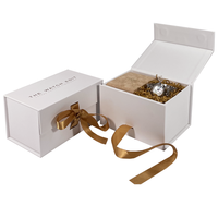 Boîte de papier magnétique rigide mate boîte de papier cadeau boîte d'emballage pour montre emballage affichage stockage avec remplissage raphia déchiqueté