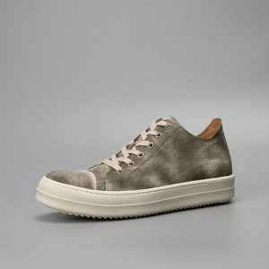 Zapatillas de estilo retro casual de cuero de alta gama para hombre y mujer, zapatos de plataforma bajos de cuero con un aspecto vintage. - Product Image 4