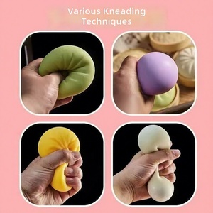 Jouet anti-stress en PVC à rebond lent, simulation Xiaolongbao, nouveauté, pour enfants de 5 à 7 ans, mignon et populaire sur internet - Product Image 4