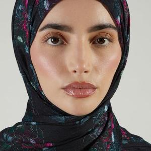 Ladies' Modest Muslim Print Hijab Custom Logo Modal <b>Scarf</b> Customizable Soft Breathable Comfortable Durable Lightweight - Product Image 2