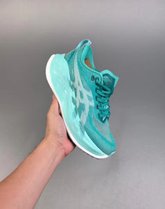 รองเท้าวิ่งกีฬามืออาชีพของผู้หญิง2025รองเท้าตาข่ายระบายอากาศได้ดีมีความสูงเพิ่มสายรัดให้มีการเด้งดูดซับแรงกระแทก - Product Image 3