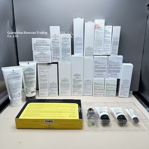 OEM pour Ensemble de Voyage Hydratant, Éclaircissant et Unifiant le Teint à l'Essence de Peptide d'Escargot 6 en 1 (Nettoyant, Tonique, Ampoule) pour Enfants et Unisexe - Product Image 4