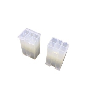 Domestic molex 4.2 pitch single row connector 2 * 3 6PIN female <b>rubber</b> shell without wings 5559-6YF - Product Image 1