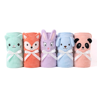Couverture en polyester personnalisée en gros, couverture douce et portable, couverture en polaire à motif d'animaux de dessin animé