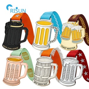 Mug à bière personnalisé pour <span class=keywords><strong>les</strong></span> <span class=keywords><strong>gagnants</strong></span>, avec ruban <span class=keywords><strong>de</strong></span> cou, médaille, récompense, trophée, médailles, mug à bière personnalisé - Product Image 1