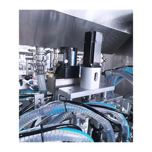 Equipo de tienda de agua GUANGZHOU RITO Máquina de llenado por gravedad de botella de líquido de gota de ojo de Perfume automática de 8 cabezales - Product Image 5