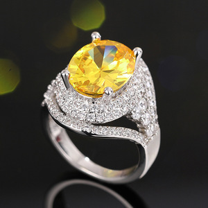 Anello Geometrico di Lusso con Zirconi Impilabile per Donne, Elegante Gioiello da Dito per Feste - Product Image 3