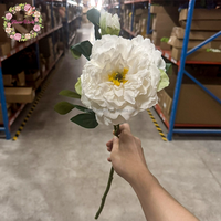 Nouvelles fleurs artificielles en soie, 2 têtes de pivoines blanches pour la décoration de mariage et de la maison