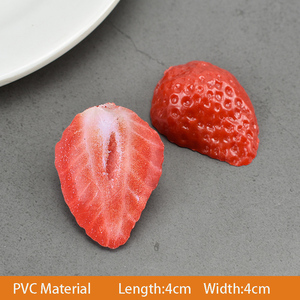 ผลสตรอว์เบอร์รีปลอมทำจาก PVC อย่างสมจริง เป็นมิตรกับสิ่งแวดล้อม เหมาะสำหรับตกแต่งโต๊ะในวันขอบคุณพระเจ้า วันฮาโลวีน วันคริสต์มาส ใช้ตกแต่งแจกันได้ - Product Image 4