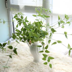 Rami di Foglie Artificiali, Pianta Pendente Chlorophytum Comosum, Pianta Artificiale al Tatto Naturale, Decorazione per San Valentino e Casa - Product Image 5