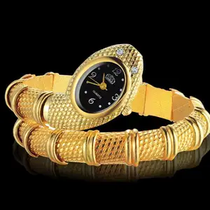 뜨거운 판매 창조적 인 뱀 모양의 여성 시계 유행 학생 석영 팔찌 시계