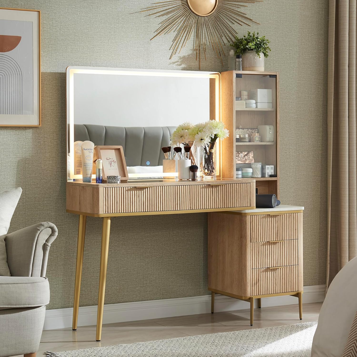 Luxury Bedroom Dressing Mirror Designs - Stylish & Functional