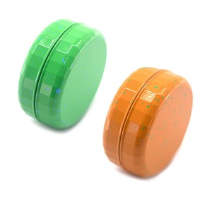 Grinder per Erbe in Metallo Colorato Macaron <span class=keywords><strong>a</strong></span> 2 Strati con Rivestimento in Ceramica Premium, Tritatabacco Portatile per Casa e Esterni - Product Image 4
