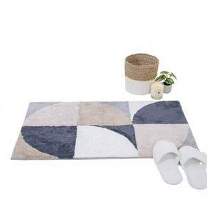Alfombra de Baño ITHL Softer Multicolor de Lujo, Ecológica, con Diseño Floral Personalizado, de Secado Rápido, Hecha a Máquina con Algodón - Product Image 1