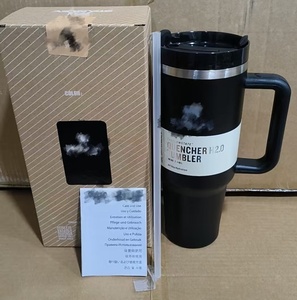 Bouteille isotherme Stan 40oz version américaine, portable, grande capacité, avec <span class=keywords><strong>paille</strong></span>, pour les occasions festives - Product Image 4
