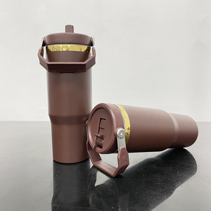 Tumbler Isolato Sottovuoto in Acciaio Inox a Doppia Parete con Manico e Cannuccia Ribaltabile, Placcato Oro a Specchio, 30oz, Magazzino USA - Product Image 3