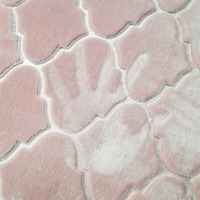 Tapis de prière confortable en flanelle douce, tapis de prière islamique gaufré, tapis de prière en mousse à mémoire de forme, vente en gros