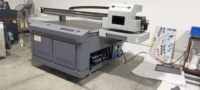 X-Roland/OEM para Epson I3200 Impresora plana de inyección de tinta UV de 4 cabezales Resolución de 600DPI Altura de impresión de 100mm Ancho de 1200mm