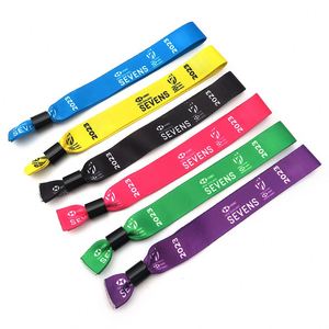 Bracelet en polyester jetable personnalisé avec étiquette tissée en satin et impression de LOGO – Bracelets promotionnels - Product Image 4