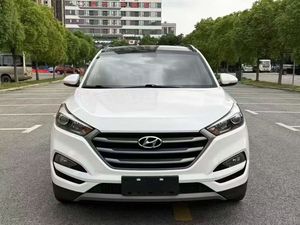 Autos Usados <span class=keywords><strong>Hyundai</strong></span> <span class=keywords><strong>Tucson</strong></span> 2017 de <span class=keywords><strong>Gasolina</strong></span>, 5 Plazas, SUV, <span class=keywords><strong>Precio</strong></span> Bajo, de China, para Beijing - Product Image 2