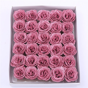 Set di 30 Teste di Fiori di Rosa in Polvere Dorata per Decorazioni Creative Fai-da-Te, per Matrimoni, San Valentino, Anniversari, Ghirlande e <span class=keywords><strong>Bouquet</strong></span> - Product Image 5