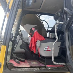 Excavadora Komatsu PC220-8 Usada de Alta Calidad, Eficiente en Consumo de Combustible y Potente, para Tareas de Construcción y Edificación a Gran Escala - Product Image 5