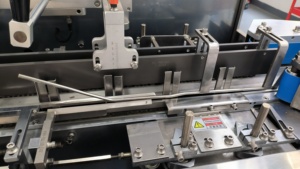 Cơ khí tự động Pill Hộp bao bì bao cao su nhai kẹo cao su carton máy đóng gói - Product Image 6