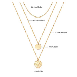 Collana a Catena Multistrato in Acciaio Inossidabile per Donna, Placcata in Oro 18K, Doppio Ciondolo Rotondo a Pressione d'Olio - Product Image 5