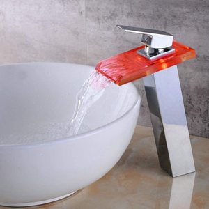 Moderno Led <span class=keywords><strong>cascada</strong></span> cuenca de vidrio <span class=keywords><strong>grifo</strong></span> agua fría y caliente <span class=keywords><strong>grifo</strong></span> inteligente de Color luminoso cambiando <span class=keywords><strong>lavabo</strong></span> <span class=keywords><strong>grifo</strong></span> del baño - Product Image 2