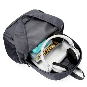 Mochila Deportiva Casual Unisex de Gran Capacidad con Forro de Tela Impermeable, Diseño Plegable para Viajes al Aire Libre, Senderismo y Uso Escolar - Product Image 6
