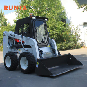 Chargeuse compacte sur pneus neuve de la marque RUNTX avec cabine fermée, capacité de <span class=keywords><strong>charge</strong></span> nominale jusqu'à 730 kg et capacité de la benne de 0,47 m³ - Product Image 2