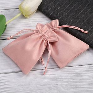 Sacs cadeaux en suède colorés avec cordon de serrage, pochettes à bijoux en velours 8x10cm, emballage pour bonbons de mariage, sacs pour fête de mariage - Product Image 1