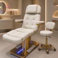 Lit de beauté électrique moderne gris clair à 3 moteurs avec dossier et repose-jambes réglables pour salon, spa, mobilier de massage