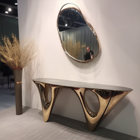 Table d'appoint en métal doré de style nordique moderne, sculpture artistique créative, table d'appoint géométrique, meubles de luxe pour le salon, décoration