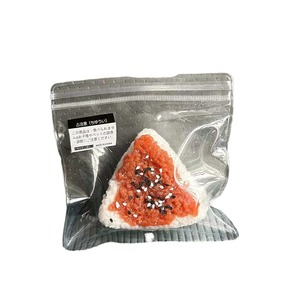 Jouet à presser en forme de boulette de riz triangulaire réaliste de 6 cm, nouveau design pour les enfants de 5 à 8 ans et les adultes, soulagement du stress, matériau TPR - Product Image 3