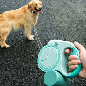 Correa para Perro LED de 5 Metros, Extensión para Arnés con Bolsas para Excrementos, Retráctil para Perros Pequeños y Medianos, Correa de Nailon y Plástico Resistente - Product Image 2
