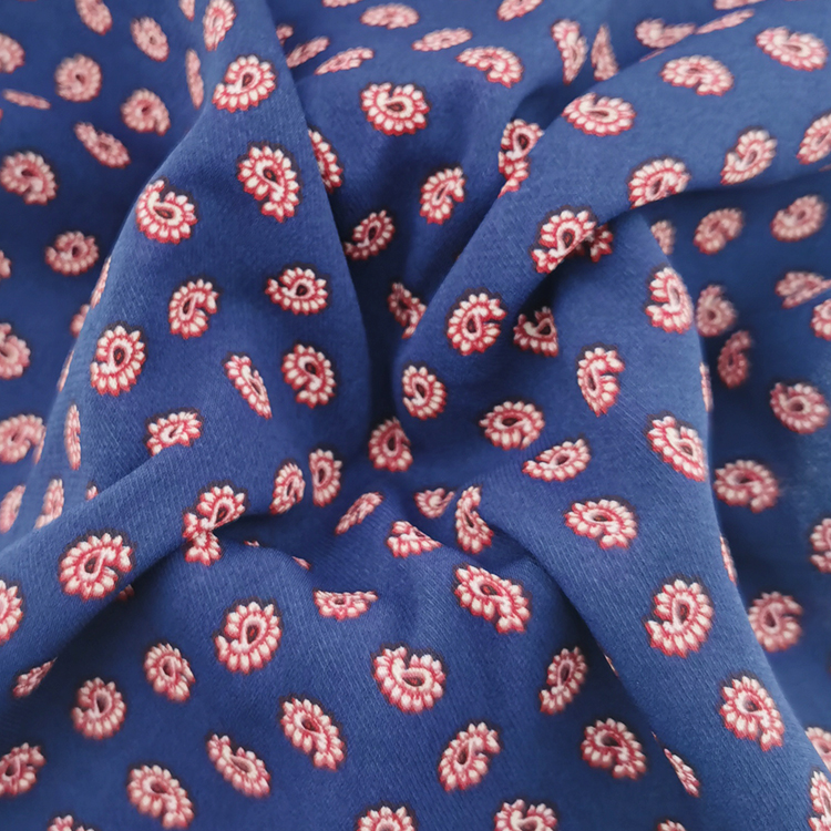 Latest Design Free Sample Bulk Sale 100% Polyester fabric OEM Floral Printed Fabrics For Bedding Garment