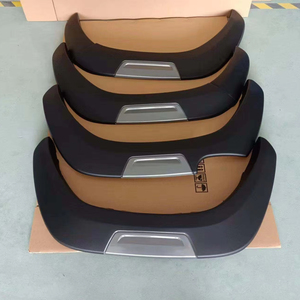 Élargisseurs d'ailes en ABS pour Toyota Hilux Revo 2016-2019 - HE-MT-054 - Garantie 1 an - Product Image 1