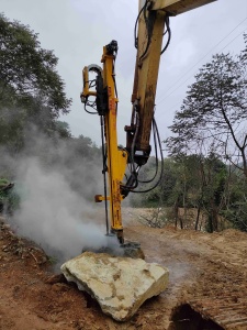 Piattaforma di produzione idraulica dell'escavatore per la perforazione della roccia adatta a tutti i tipi di escavatori - Product Image 2
